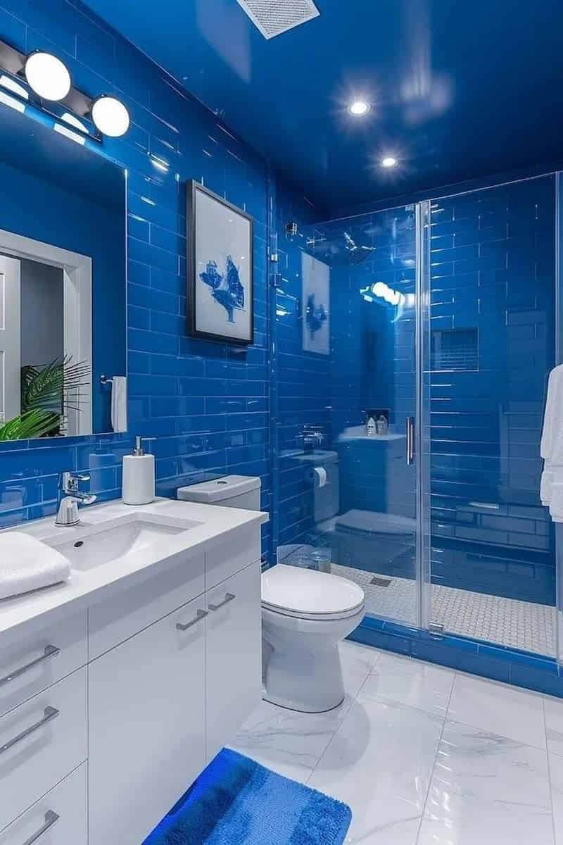 تصویر 1 از کاشی حمام آبی با طیف های رنگی مدرن و جذاب